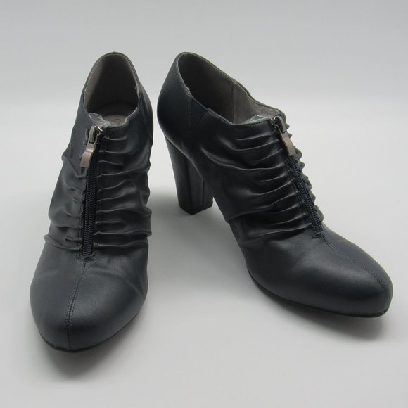 i COMFORT Shoes - i Comfort Cendra Heel Zip Front Booties New